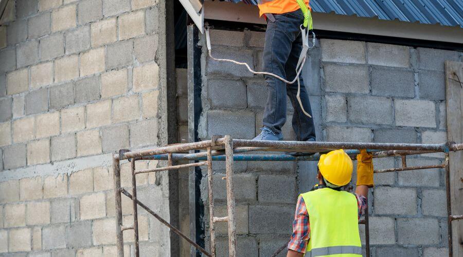 Expert Emergency Roof Repairs services in Jeffersonville, KY
